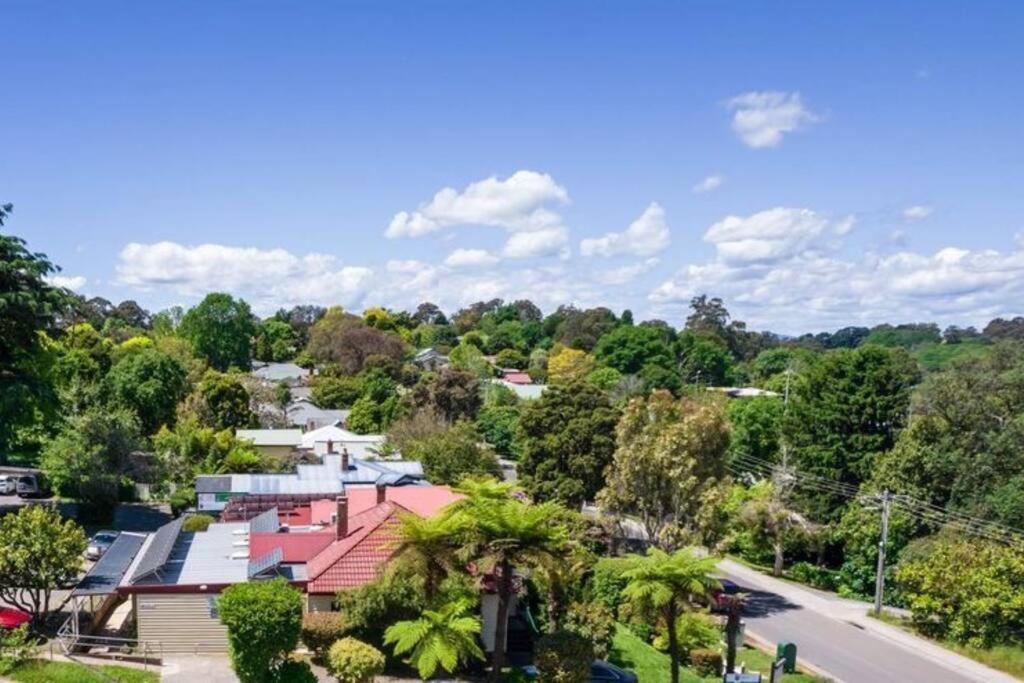 Centre Of Town - Great Views Apartamento Monbulk Exterior foto